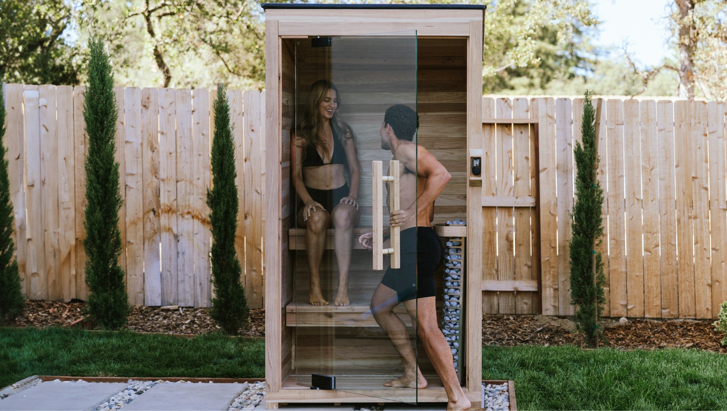 Cedar Sauna Mini | Compact Outdoor Sauna with Remote Scheduling | Ergonomic Design for Ultimate Comfort 1