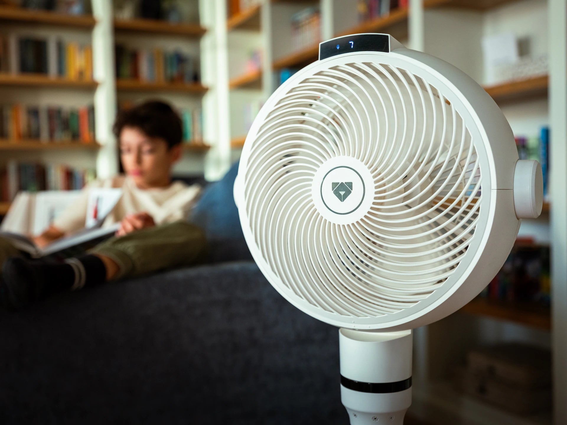 Smart Circulating Fan | Ionic Purification & Adjustable Height | Versatile Cooling and Heating Solution for Year-Round Comfort 1